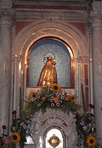 Mont Sante dal Lussari foto 6: la statue de Madone