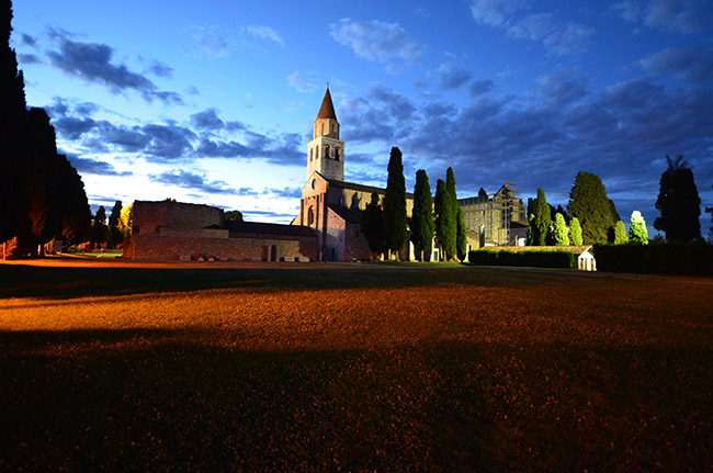 Aquilee foto 1: la Basiliche patriarcjâl