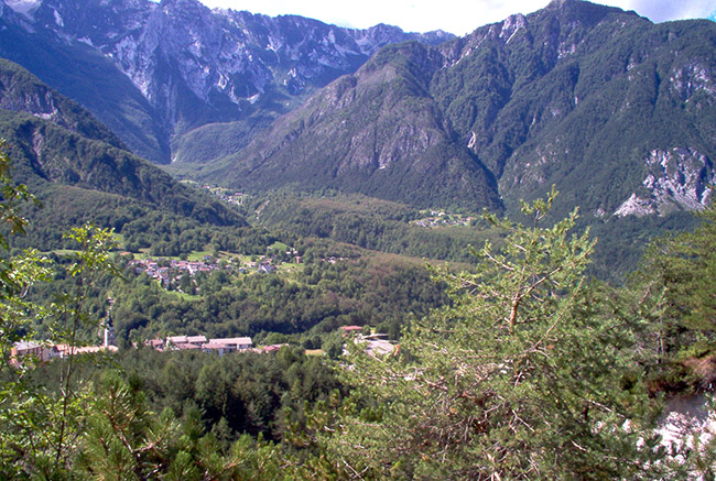 Prato di Resia foto 3: la valle
