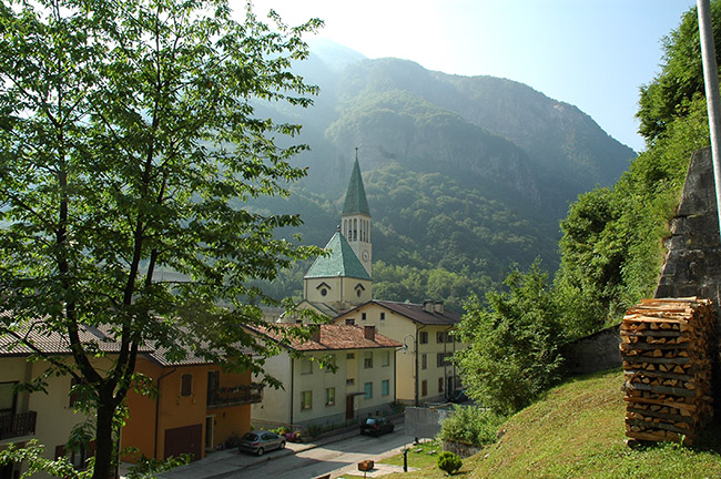 Dogna foto 4: the village