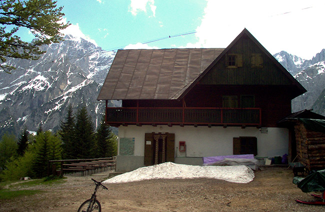 Rifugio Grego foto 1: the refuge