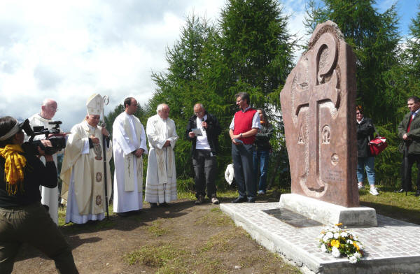 Targa monumento dei pellegrini del Cammino Celeste