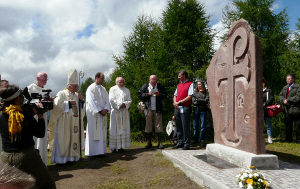 Targa monumento dei pellegrini del Cammino Celeste